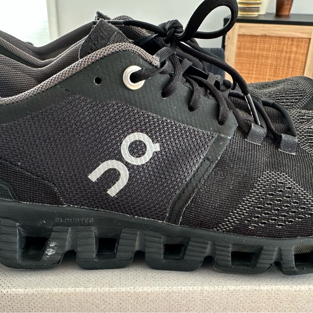 On Running Women’s Shoes